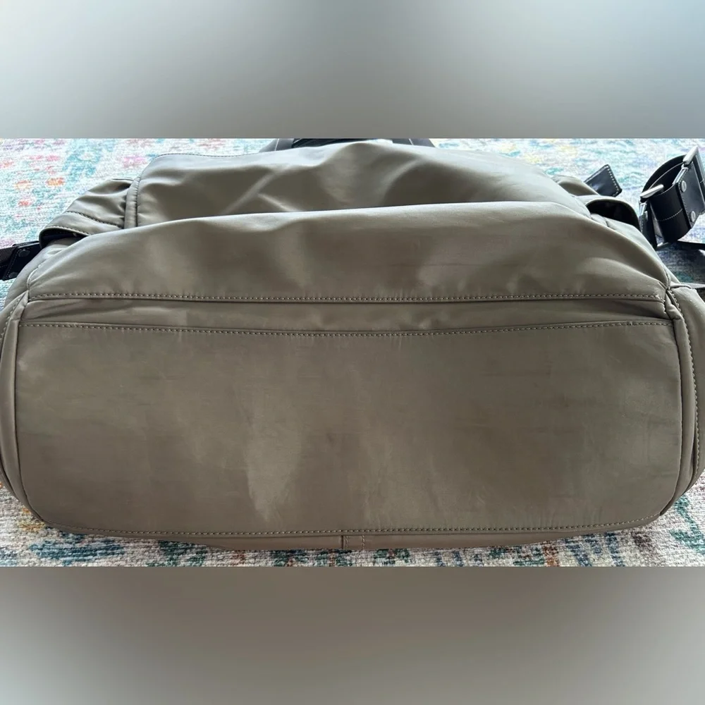 Coach Rare Retired XL Nylon Bag NºD05M- 5372 - Picture 16 of 16